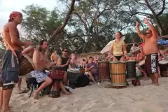 Top 5 bãi biển khỏa thân đặc biệt nhất trên thế giới