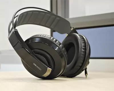 Top 4 tai nghe đánh giá có âm thanh hay nhất của Superlux