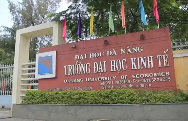 Top 10 trường đại học đào tạo quản trị kinh doanh tốt nhất hiện nay tại các tỉnh Miền Nam