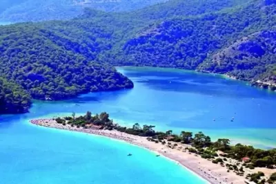 Top 6 điểm du lịch đẹp và nổi tiếng nhất của Thổ Nhĩ Kỳ