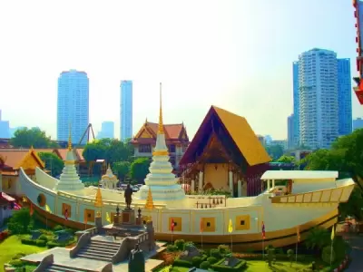 Top 6 ngôi chùa nổi tiếng thu hút nhiều du khách gần xa ở Thái Lan
