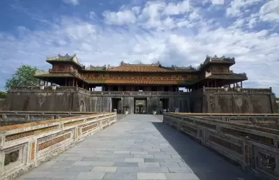 Top 6 địa điểm du lịch đẹp và nổi tiếng nhất thành phố Huế