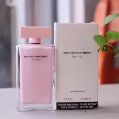 Top 5 lọ nước hoa được ưa thích nhất của Narciso Rodriguez