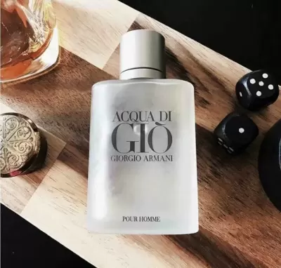 Top 5 lọ nước hoa được mua nhiều nhất của Giorgio Armani