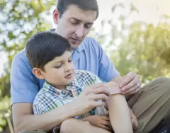 5 mẹo chữa trị vết thương tại nhà an toàn tránh, nhiễm trùng