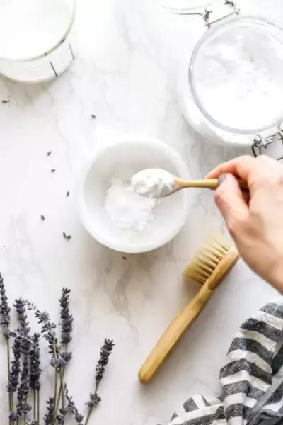 4 cách giúp bạn làm sạch da và thu nhỏ lỗ chân lông trong tiết trời nóng nực của mùa hè này