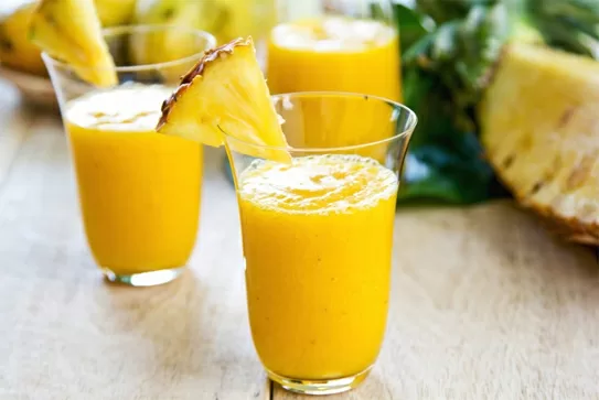 Top 7 lợi ích về sức khỏe mà bạn nên uống nước ép dứa vào buổi sáng