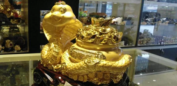 Top 5 vật phẩm phong thủy hợp với người tuổi Tỵ