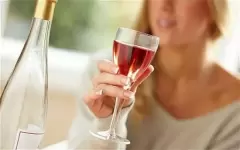 Top 6 thực phẩm có thể ăn mòn dạ dày của bạn