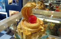 Top 5 vật phẩm phong thủy có thể mang lại tài vận cho người tuổi Tỵ