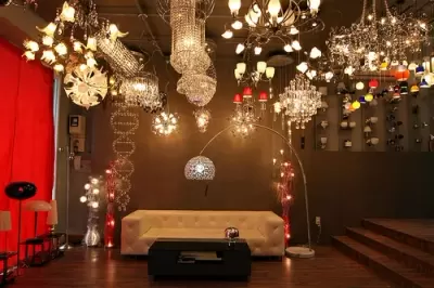 Top 5 điều nên lưu ý khi lắp đèn chùm trang trí trong nhà