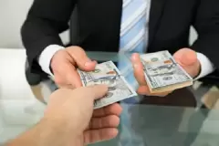 Top 6 kinh nghiệm vay tiền người thân để mua nhà