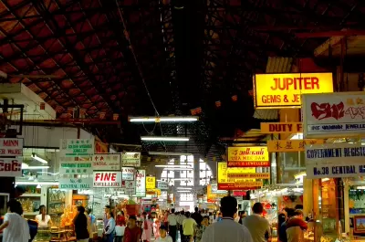 Top 5 khu chợ buôn bán nhộn nhịp nhất ở Yangon, Myanmar