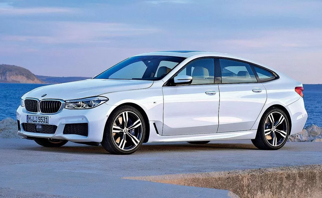 Top 5 xe hạng sang an toàn giá dưới 1,1 tỷ đồng đáng mua nhất hiện nay