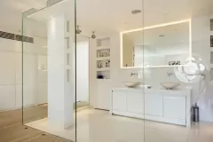 Top 6 điều cần phải lưu ý khi lắp tường kính trong nhà
