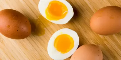 Top 7 món ăn giúp hạ huyết áp cho người cao tuổi