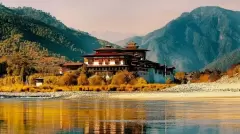 Top 10 quốc gia không thể bị xâm lược