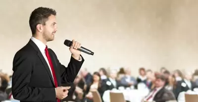 Top 6 cách xử lý khi bạn thuyết trình bị hỏi câu hỏi khó