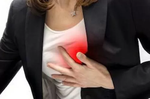Top 7 dấu hiệu nhận biết sớm cơn đau tim ở nữ giới