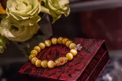 Top 5 trang sức đem lại may mắn cho người tuổi Thân