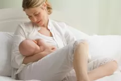 Top 6 điều cần phải biết khi nuôi con bằng sữa mẹ