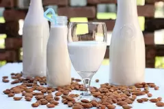 Top 6 lợi ích hàng đầu của sữa hạnh nhân đối với sức khỏe