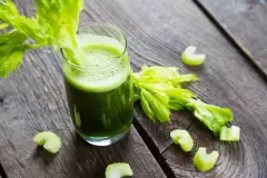 Top 6 lợi ích đầy bất ngờ của nước ép cần tây đối với sức khỏe