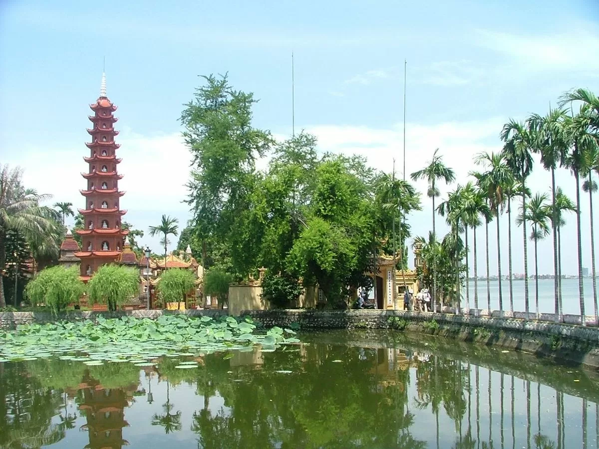 Top 10 ngôi chùa nổi tiếng linh thiêng nhất tại miền Bắc